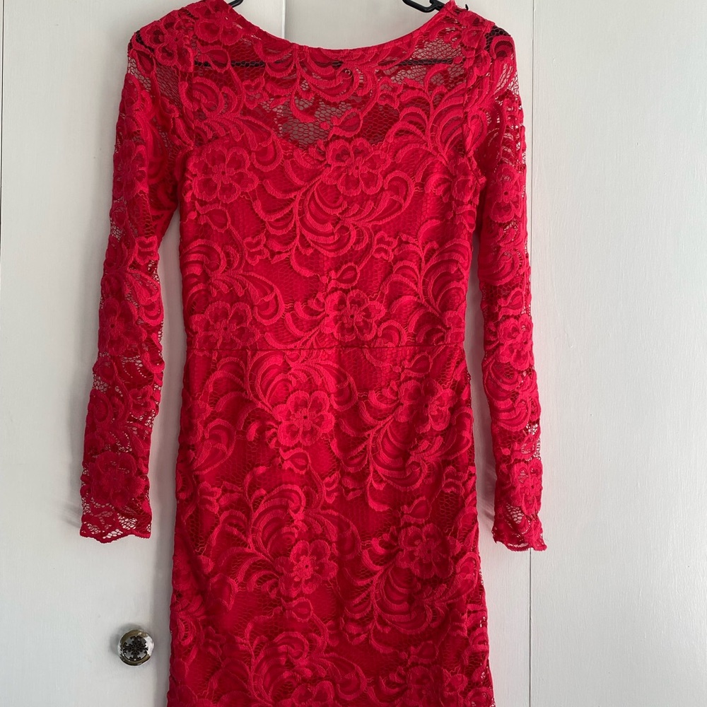 Lace Mini Bodycon Dress